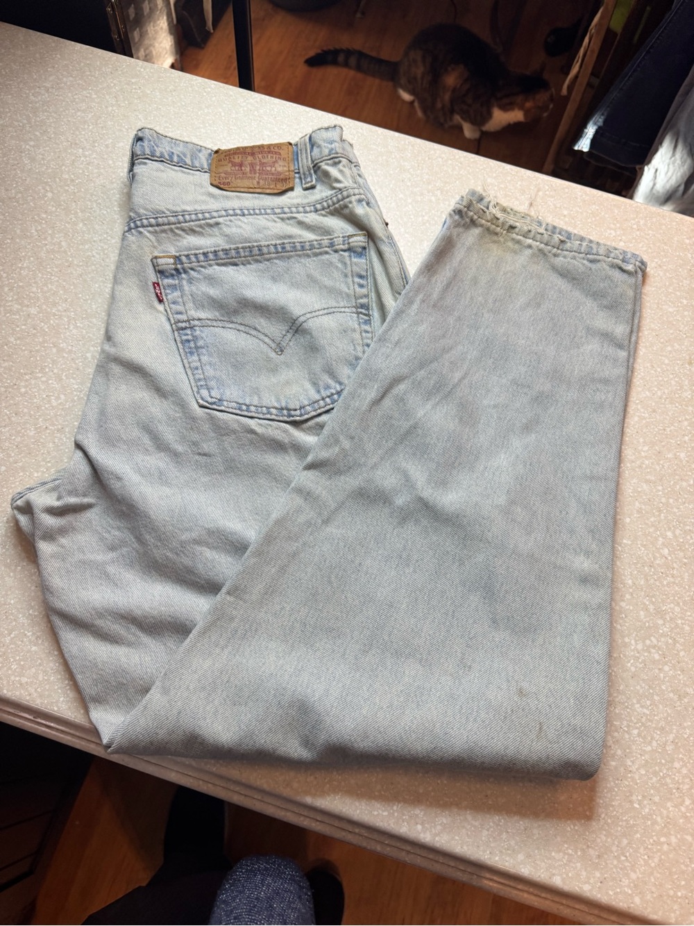 Vintage Made in USA Levi's 560 Men's Jeans - (35-36”) tapered loose fit